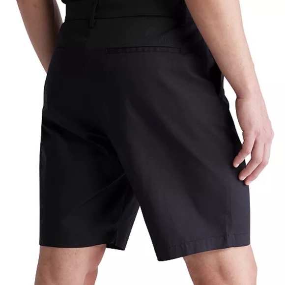 Calvin Klein Men’s Black Shorts 33 - Picture 2 of 5